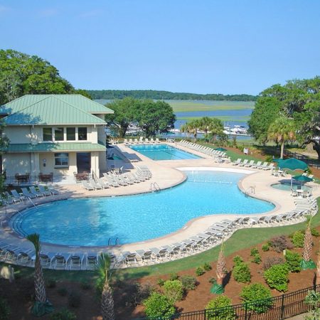 retire to moss creek