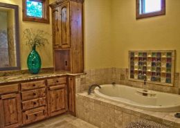 Comanche Trace TX 3901 Oak Park