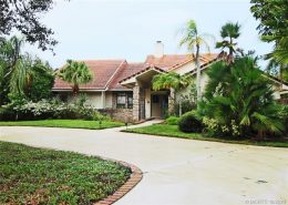 pipers653thornhill5 653 SW Thornhill Lane