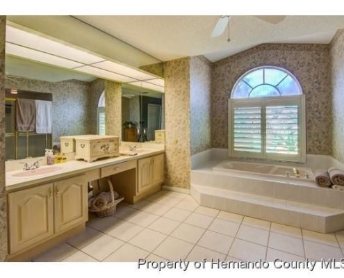 GlenLakes FL 9167 southern comfort court