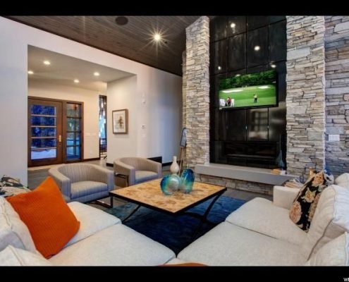 Red Ledges UT 599 north copper belt circle