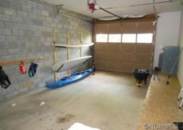 Connestee Falls 12 guwa court