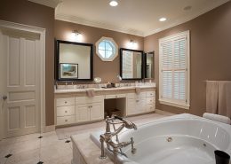 Haig Point Club 5 white lantern