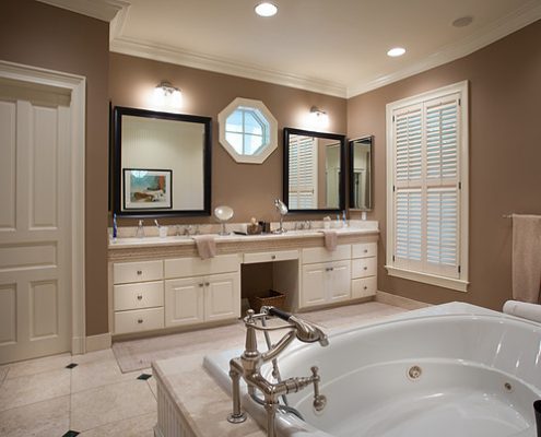 Haig Point Club 5 white lantern