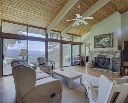 Connestee Falls 172 Tinequa Court