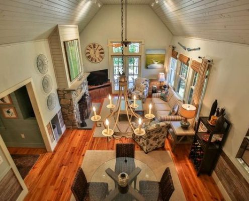 1221 Reserve Boulevard