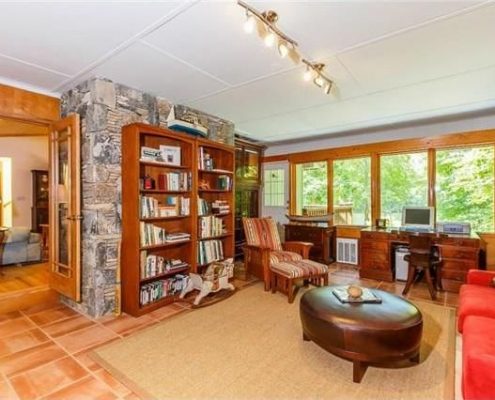 Connestee Falls 889 Utsonati Lane