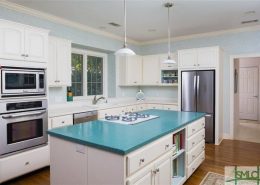 The Landings 2 Dunsmuir Lane