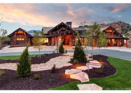 Red Ledges 2353 East Le Sal Peak Drive