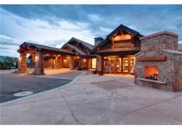 Red Ledges 2353 East Le Sal Peak Drive