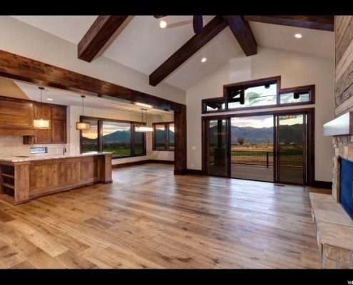 Red Ledges 828 N. Chimney Rock Road