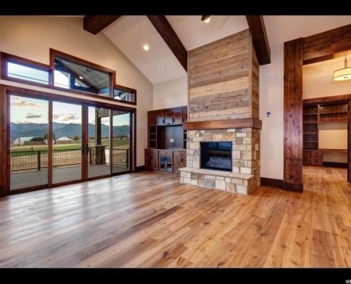 Red Ledges 828 N. Chimney Rock Road