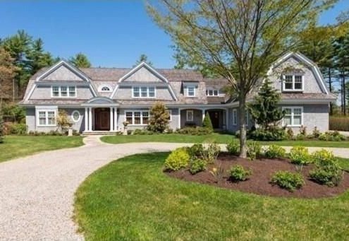 The Bay Club 18 High Ridge Drive