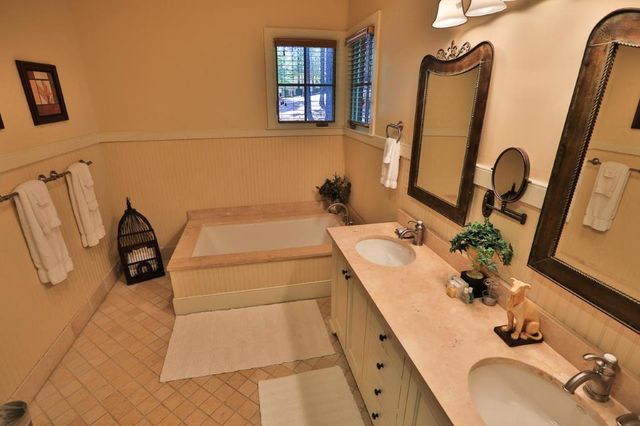 reserveatlakekeowee1211reserveblvd4a