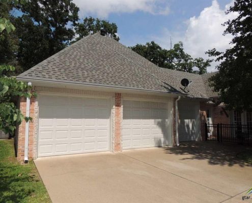 Eagle's Bluff 184 Red Oak Court