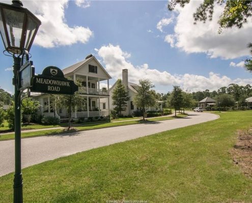 Oldfield 9 Meadowhawk Road