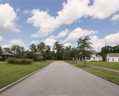 Oldfield 9 Meadowhawk Road