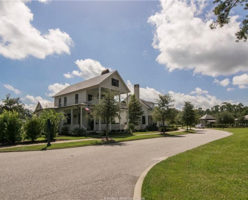 Oldfield 9 Meadowhawk Road