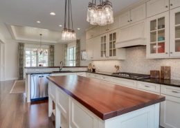 Woodside 251 summer winds circle