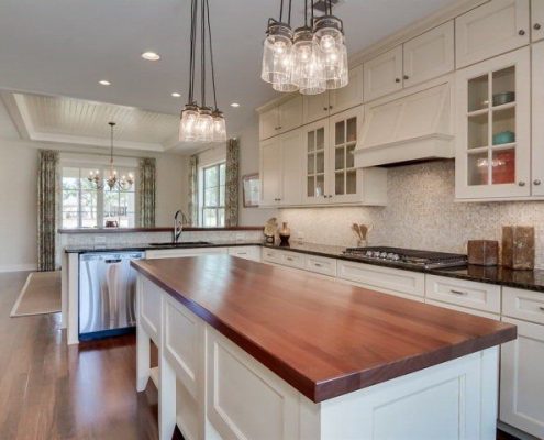 Woodside 251 summer winds circle