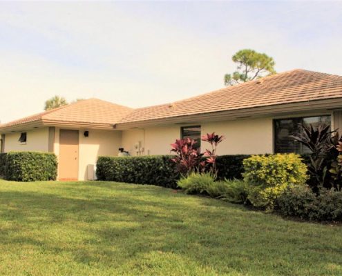 4548 SW Fenwick Lane