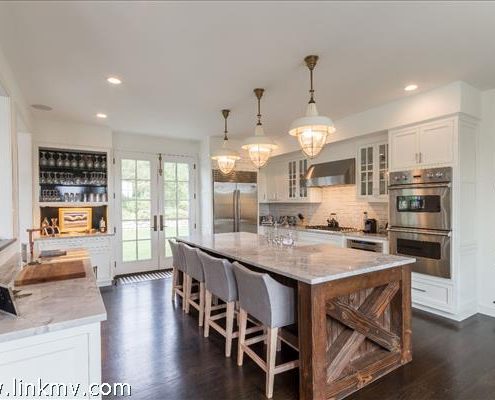 The Boathouse and Field Club 34 Field Club Drive