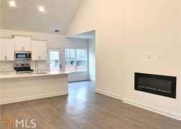 Lake Arrowhead 365 Pinebrook Drive