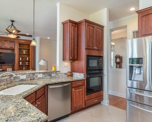 Hampton Hall 8 Lansmere Place