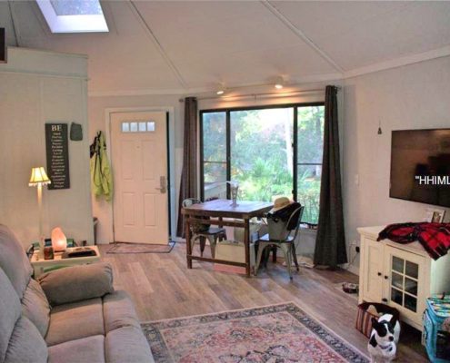 lr_USE 34 Night Heron Lane