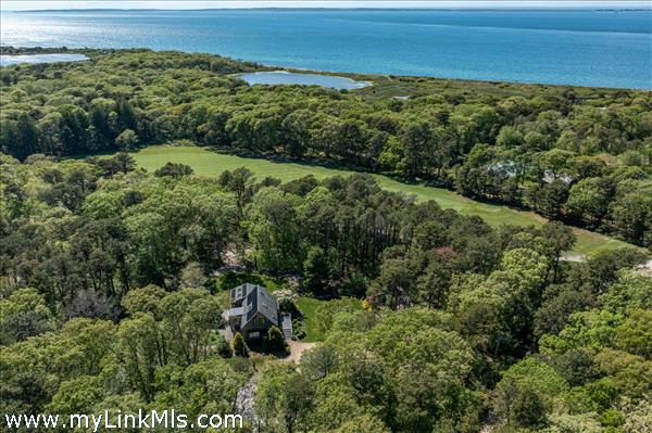 vineyard haven luxury homes