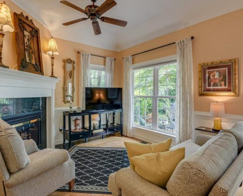 Woodside 107 Green Ash Court