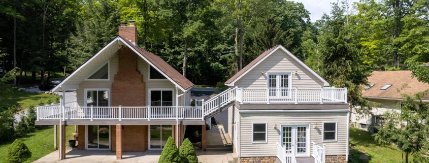 2182 Basse Terre Road