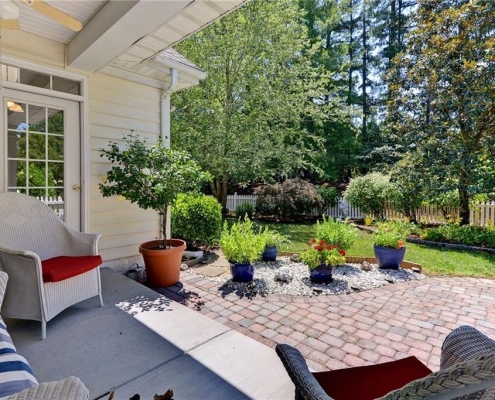 Colonial Heritage VA 4752 Winterberry Court