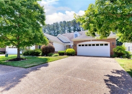 Colonial Heritage VA 4752 Winterberry Court