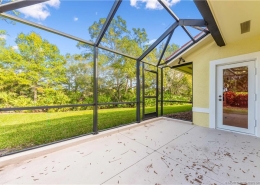 1828 NW Buttonbush Circle