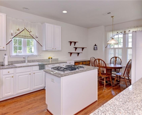 Colonial Heritage VA 6667 Rexford Lane