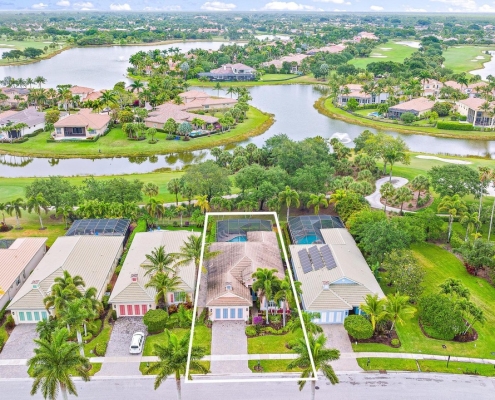 The Club at Ibis FL 10525 La Strada