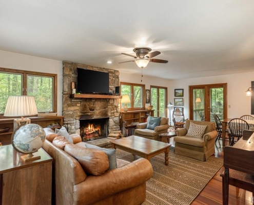 Burlingame Country Club NC 181 Upper Whitewater Road