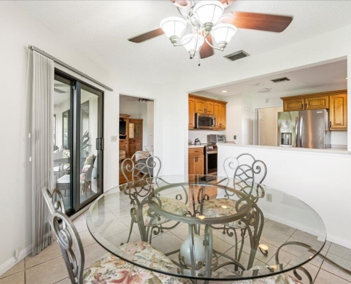 2102 NW Greenbriar Lane