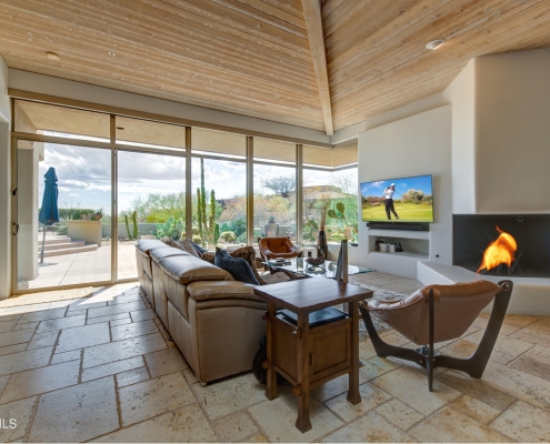 10622 East Tamarisk Way