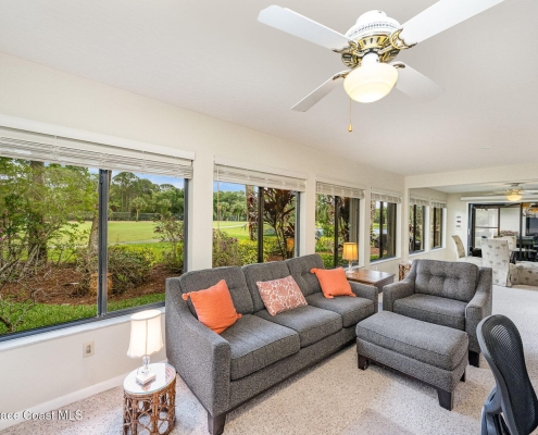 1245 Mayflower Avenue