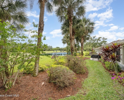 1245 Mayflower Avenue