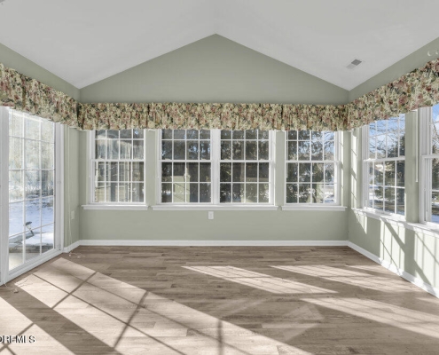 36 Congressional Road