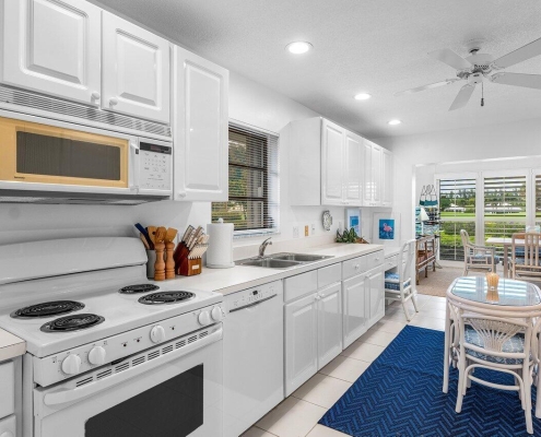 4511 Meadowlark Lane