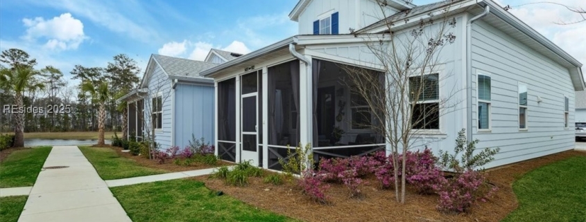 1451 Shoreside Drive Unit 102