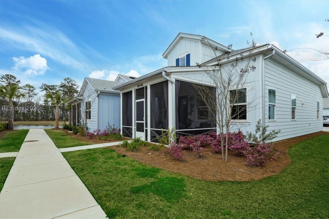 1451 Shoreside Drive Unit 102