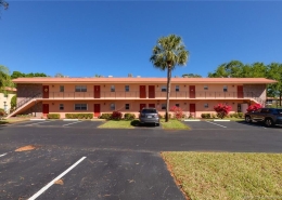 Monterey Yacht & Country Club FL 1925 SW Palm City Road Unit C