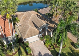 10894 Grande Boulevard