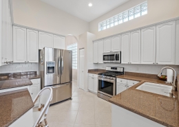 10894 Grande Boulevard