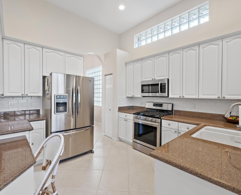 10894 Grande Boulevard